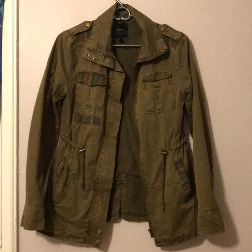 Forever 21 green army jacket with details size M